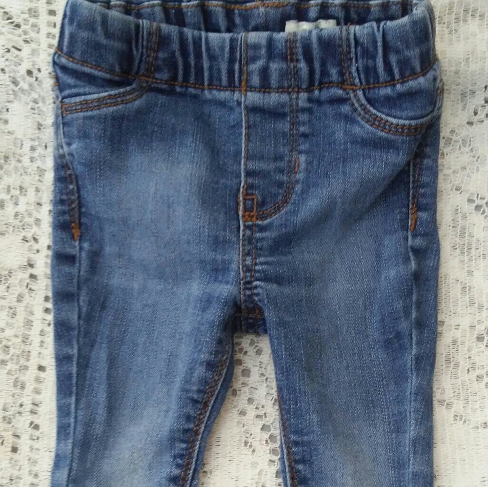 👶Baby gap girls💥 12mn 💥skinny jeans👖